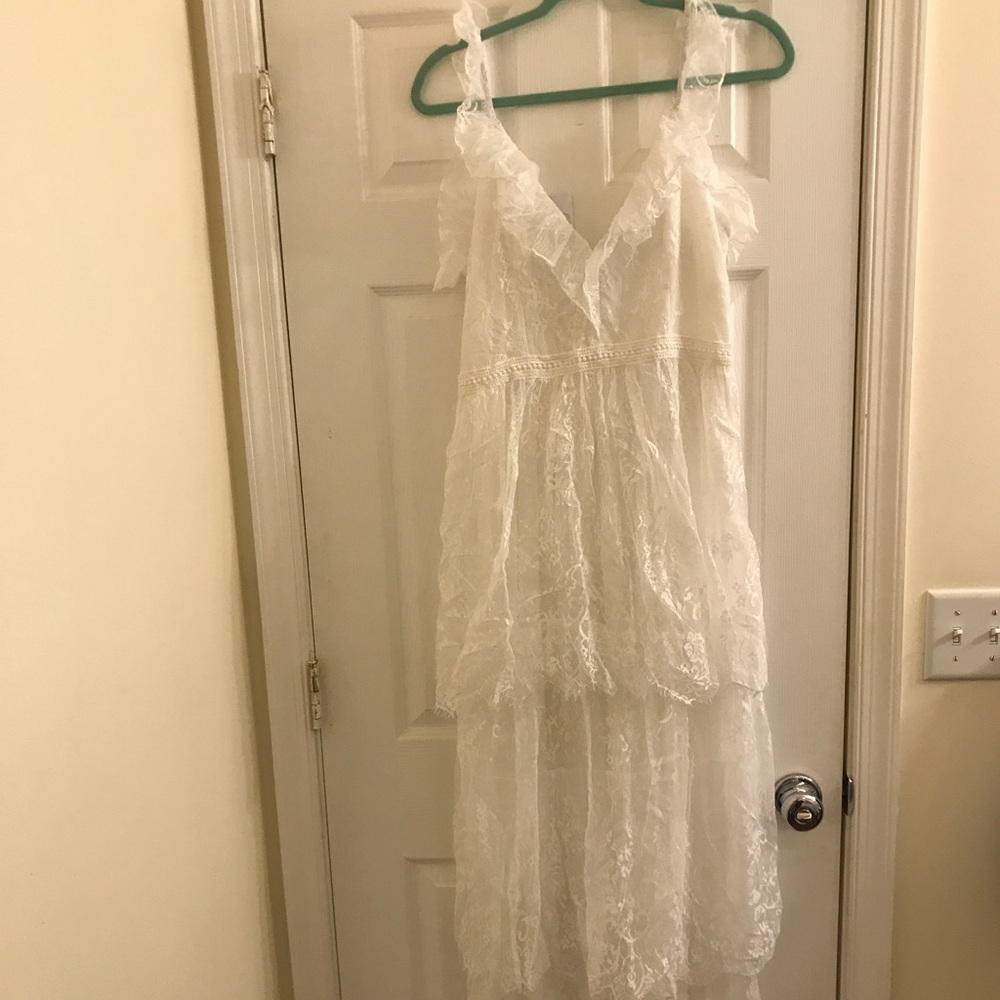 Tobi 3- tier ruffle lace maxi dress